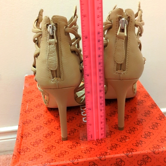 Guess sandals - Picture 3 of 7